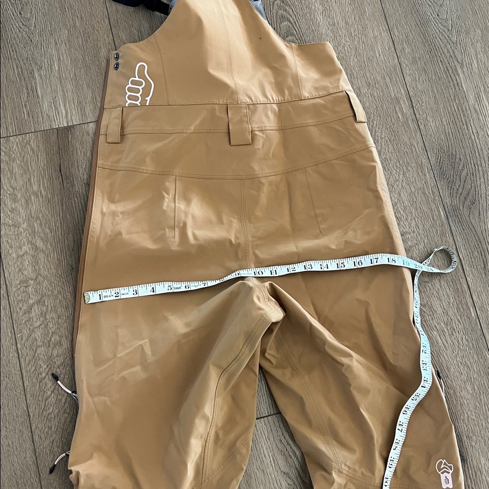 Trew Snow Bibs - Picture 15 of 15